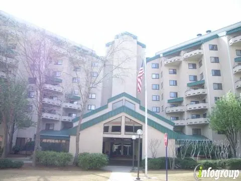 Image of WellStar Atherton Place (3)
