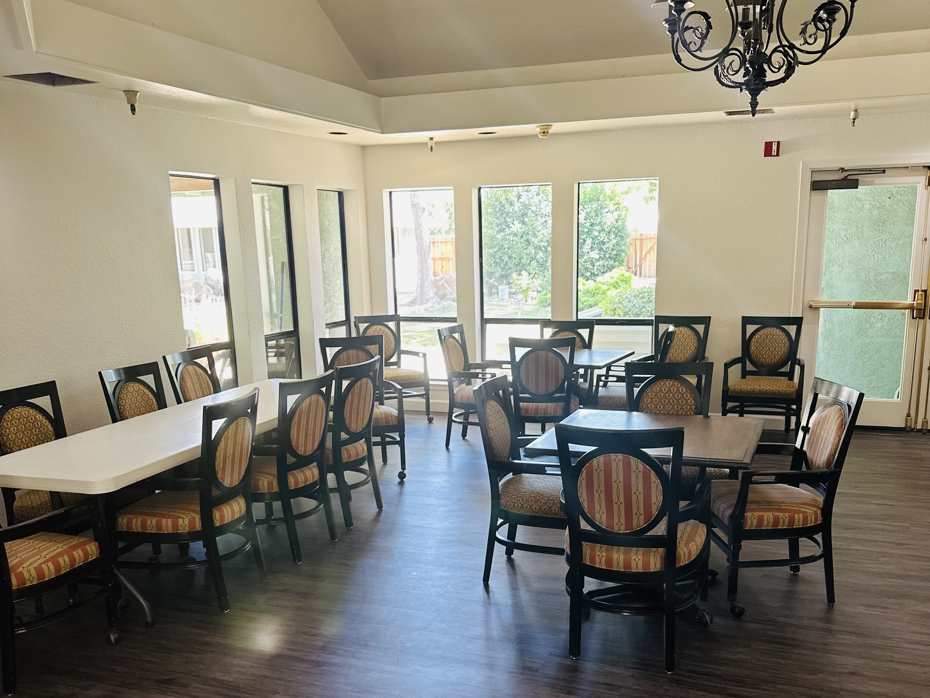 WOODLAND GARDENS SENIOR LIVING photo 4