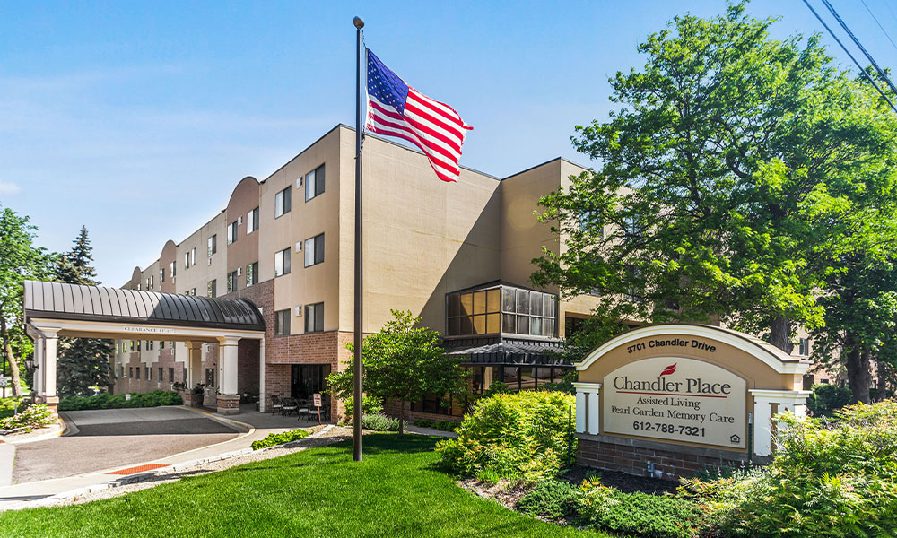 Applewood Pointe of New Brighton Cooperative 1900 Rush Lake Trail