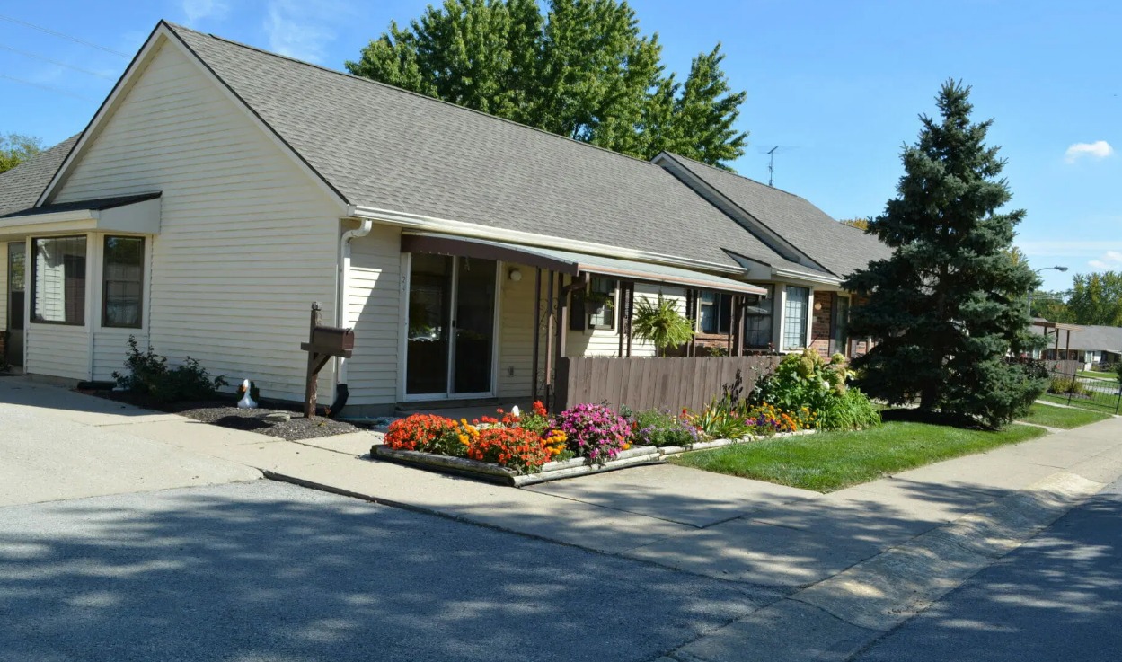 zionsville-meadows-assisted-living-image-1
