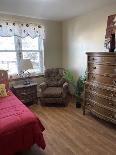 St Mary’s Manor Assisted Living in South Milwaukee, Wisconsin bedroom