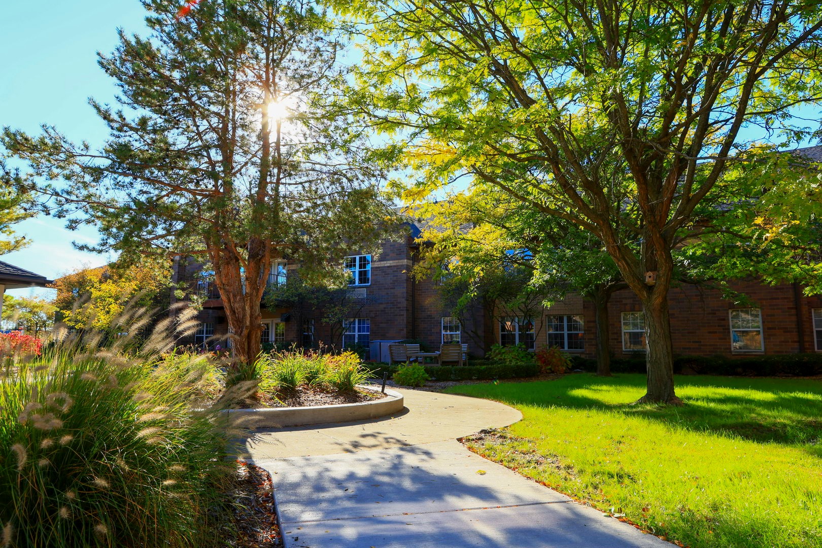 The Commons Corewell Health - Oak Terrace Dearborn Community